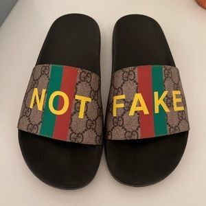 Gucci slides, bought from Gucci in San Diego in 8/20. Excellent condition.